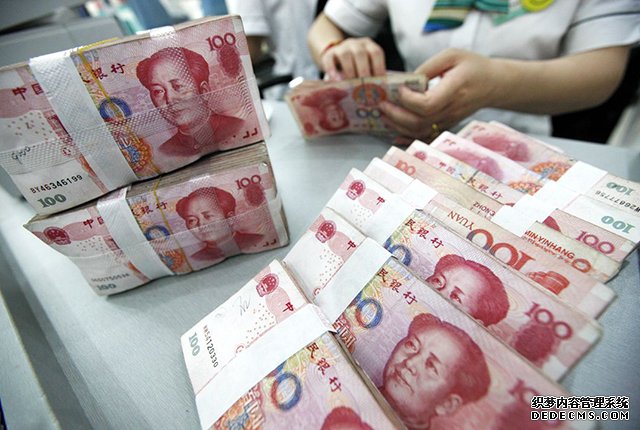 “離柜概不負責”？銀行錯將50萬轉(zhuǎn)成500萬，客戶要歸還嗎？